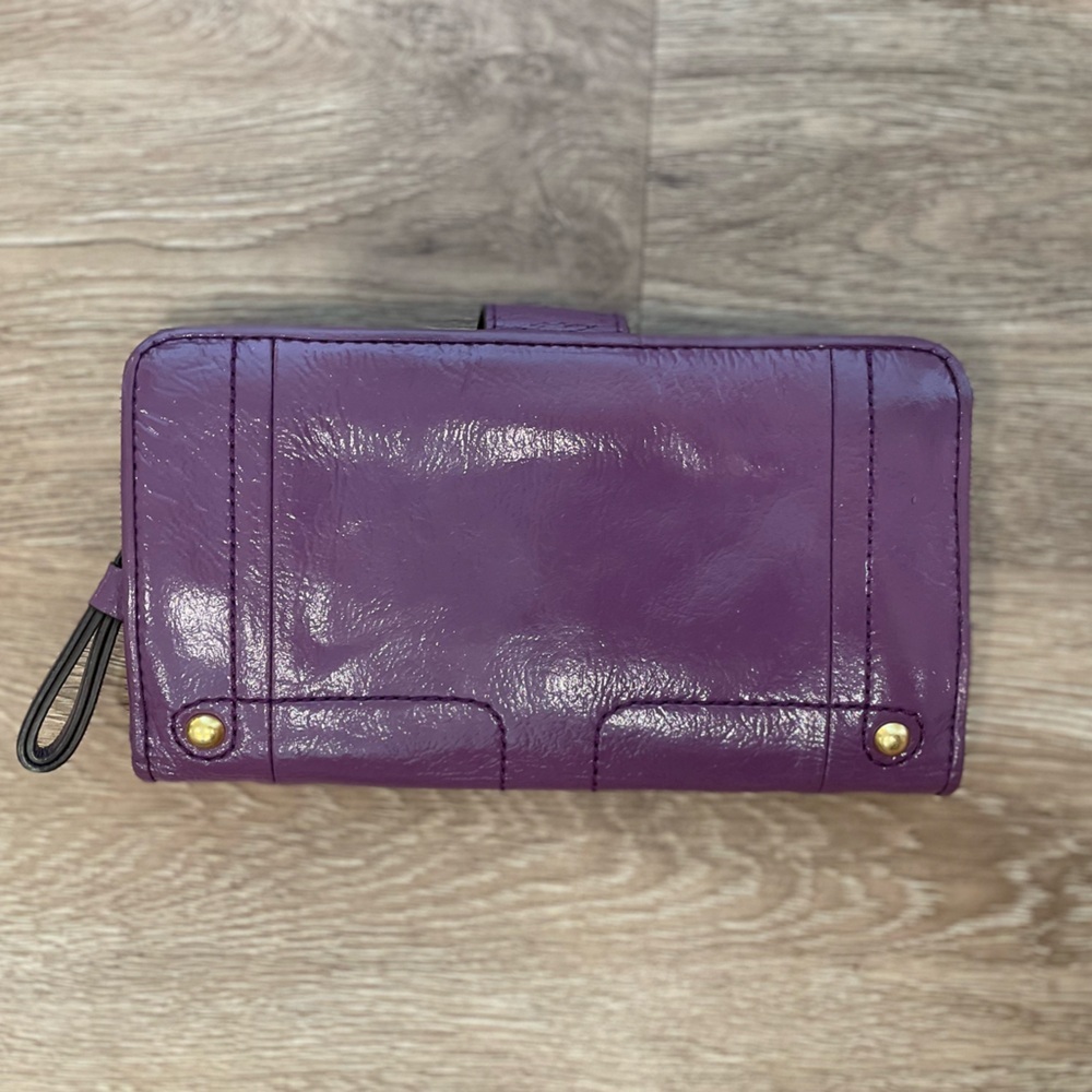 Juicy Couture Purple Wallet with Gold Accents - Picture 4 of 7